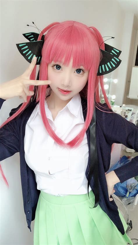 Cosplayer Cums Home .